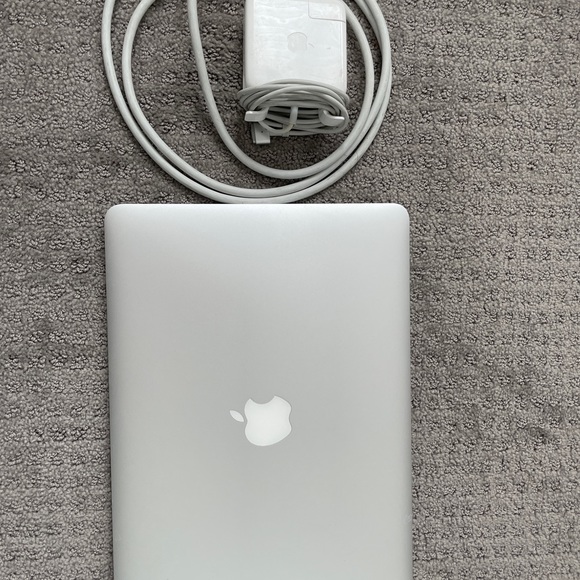 SOLD!! SOLD!! MacBook Air - Picture 2 of 6